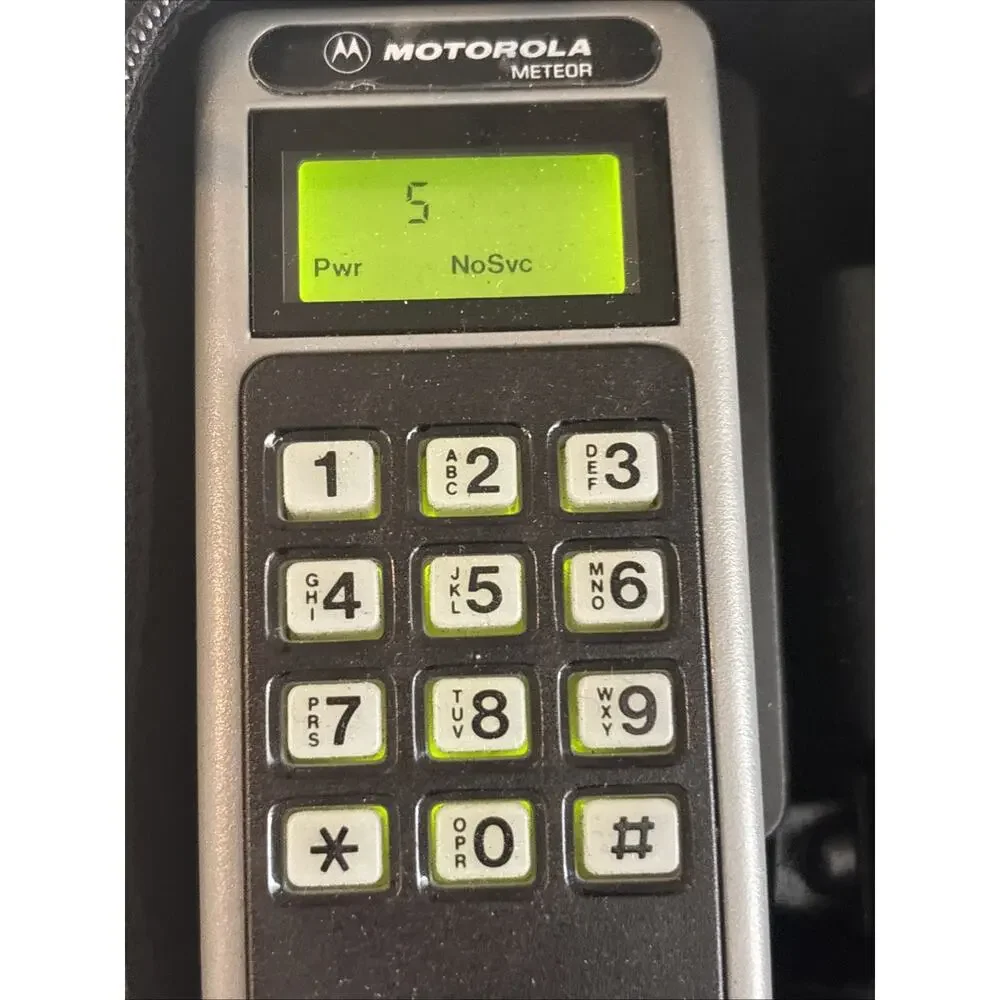 Vintage Meteor by Motorola Bag Phone Car Cellphone 1990s Retro Prop Untested